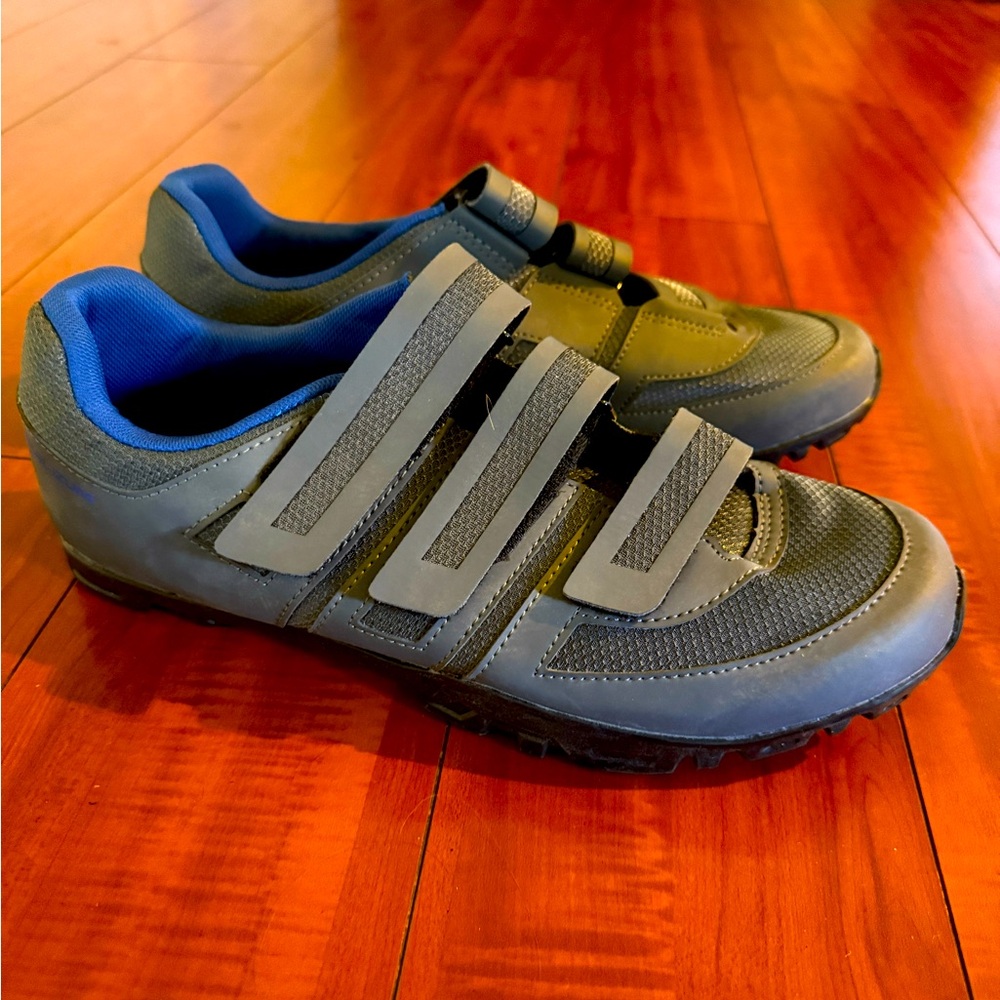 Men’s Pearl iZUMi Cycling shoes NEW!